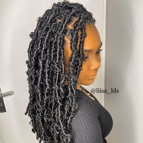 Braid hairstyle: butterfly locs