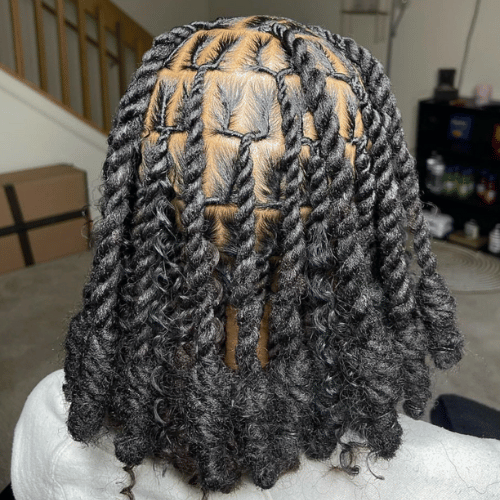 Braid hairstyle: Individual locs