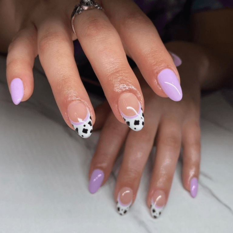 30 Almond Nail Designs You Will Love - Social Beauty Club
